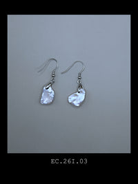 "The Éclat" | Petal Shape Baroque Pearl Drop Earrings (No. EC.260816.05)