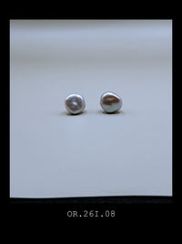 "The Ore" | Silver Grey Baroque Pearl (No. OR.260816.08)